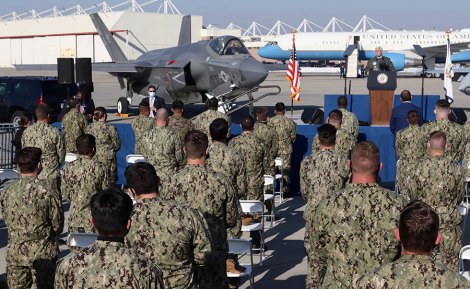Vice President Mike Pence makes second visit to NAS Lemoore as term ends Vice Presdient Mike Pence spoke to sailors on the tarmac at NAS Lemoore.